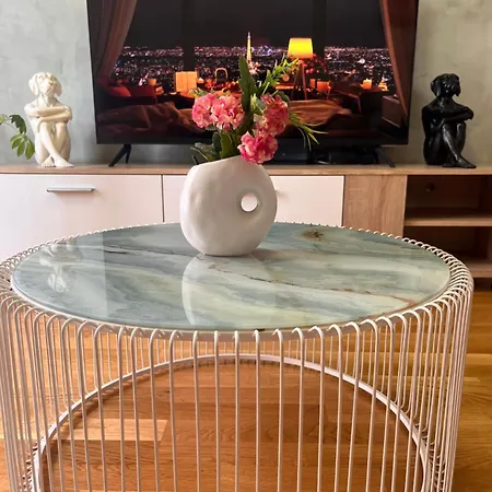 Апартаменты Vedran's Place *