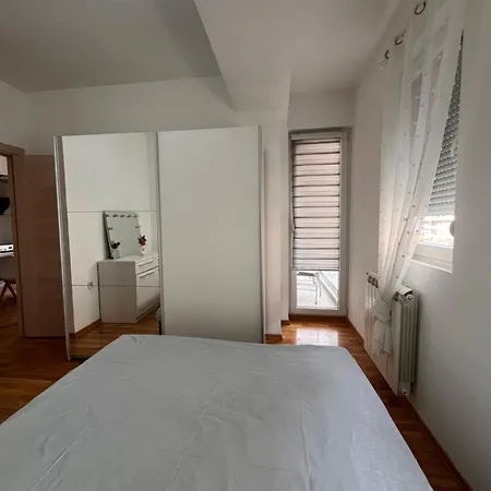 Vedran's Place Апартаменты