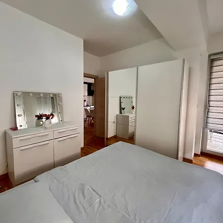 Vedran's Place Скопье
