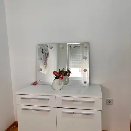 Vedran's Place Апартаменты *